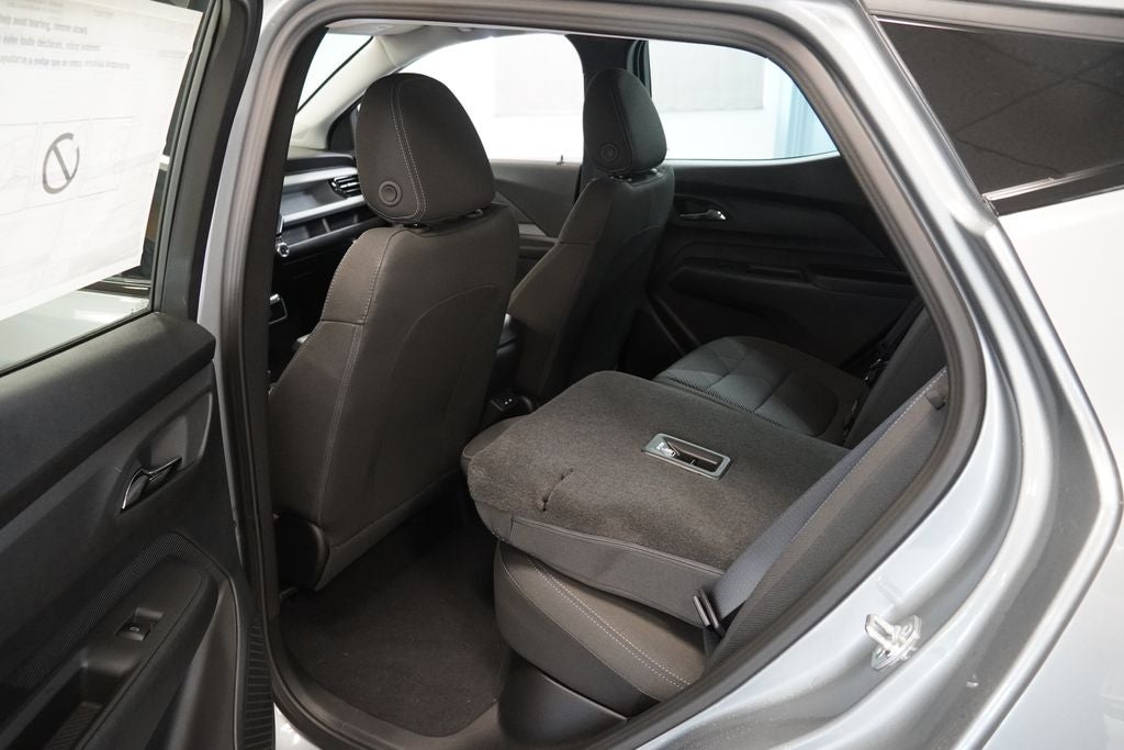 2027 Chevrolet Bolt EV LT