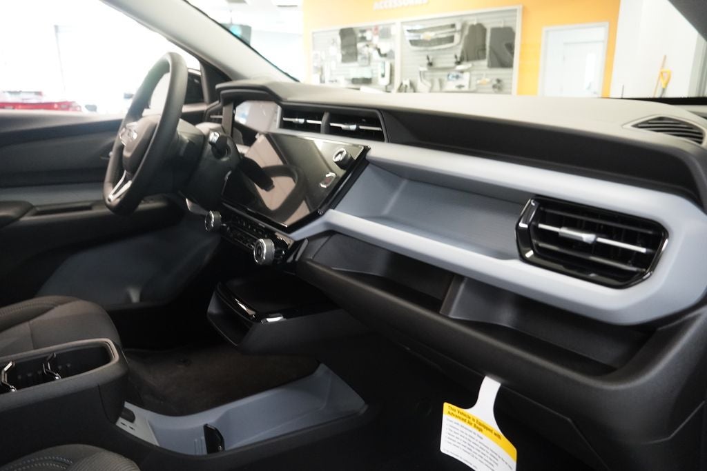 2027 Chevrolet Bolt EV LT