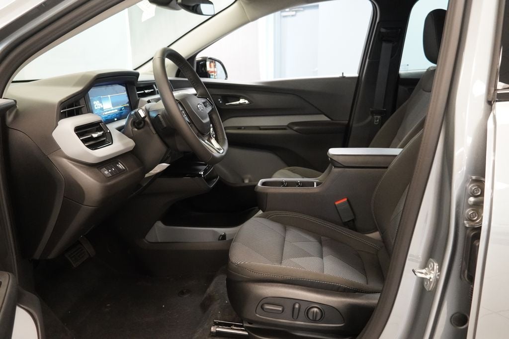 2027 Chevrolet Bolt EV LT