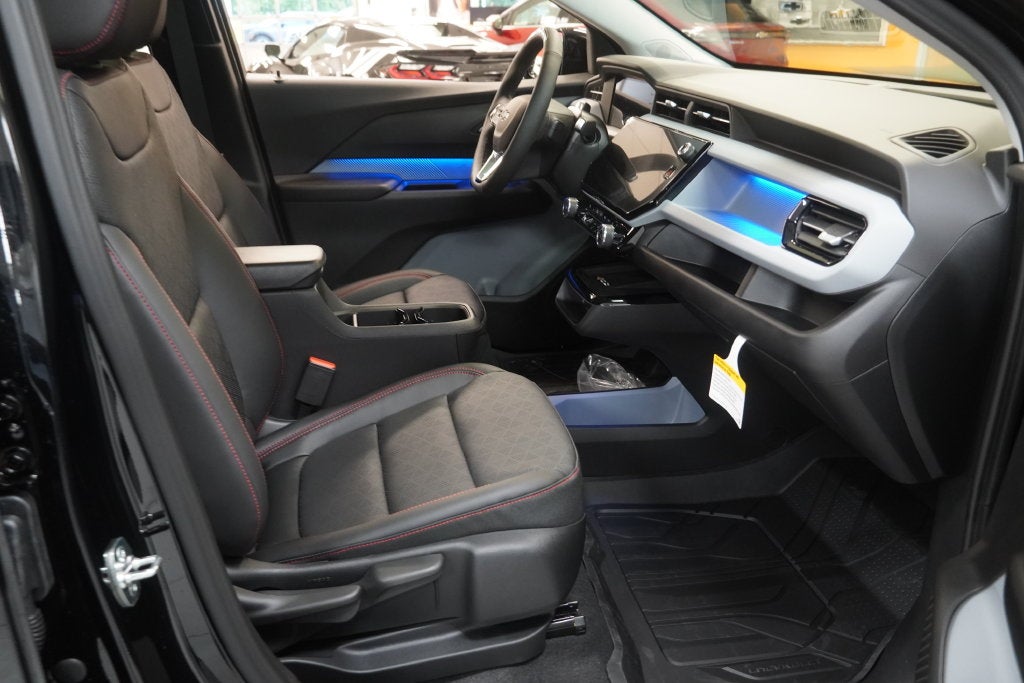 2027 Chevrolet Bolt EV RS