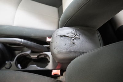 2011 Chevrolet Cruze LS ( PRE-AUCTION )