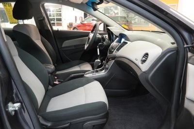 2011 Chevrolet Cruze LS ( PRE-AUCTION )