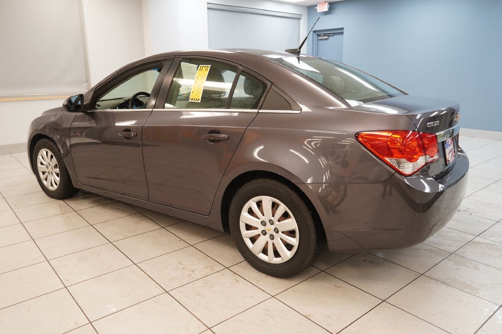 2011 Chevrolet Cruze LS ( PRE-AUCTION )