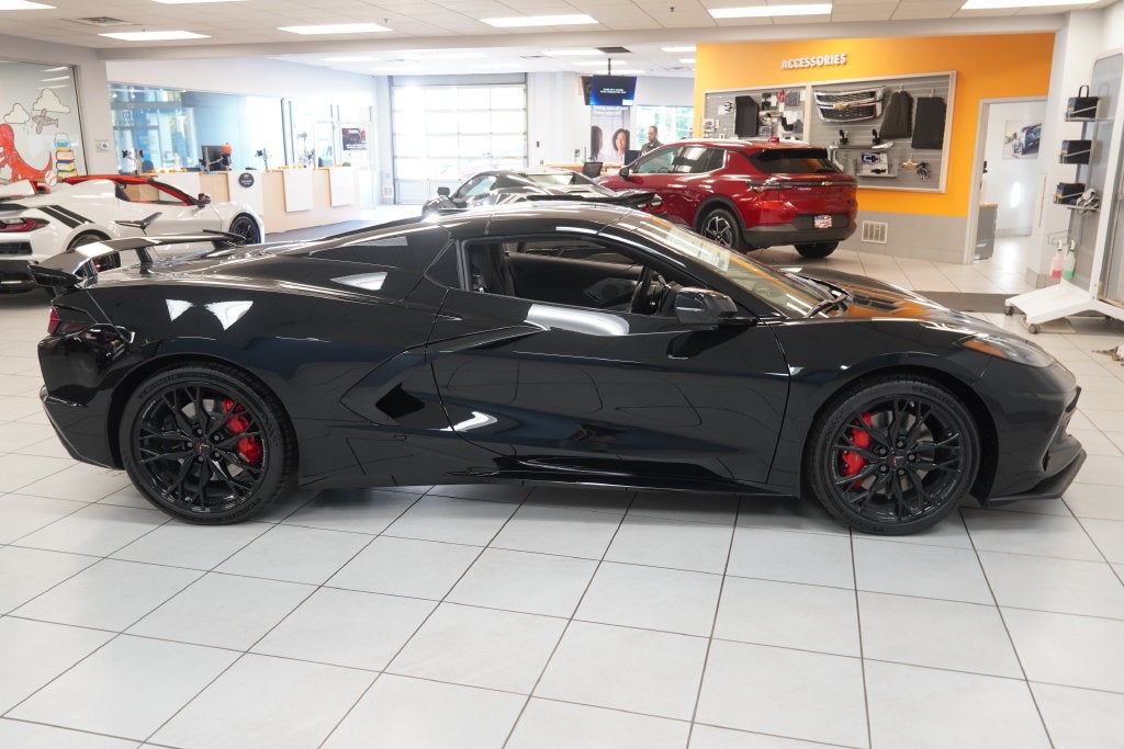 2027 Chevrolet Corvette Stingray 2LT