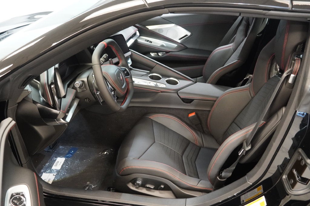 2027 Chevrolet Corvette Stingray 2LT