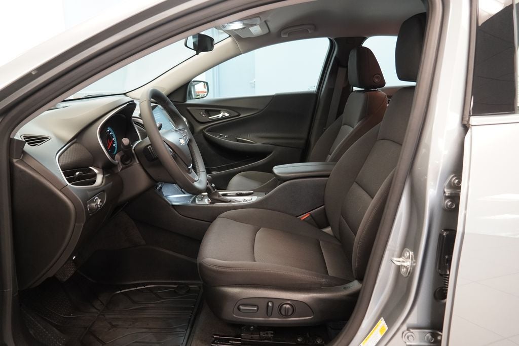 2024 Chevrolet Malibu LT 1LT ( SPORT EDITION )