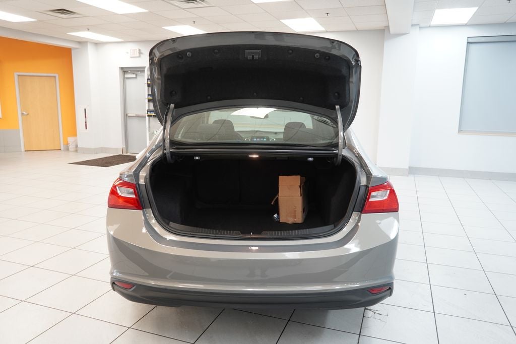 2017 Chevrolet Malibu LT 1LT