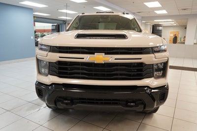 2026 Chevrolet Silverado 2500HD Custom