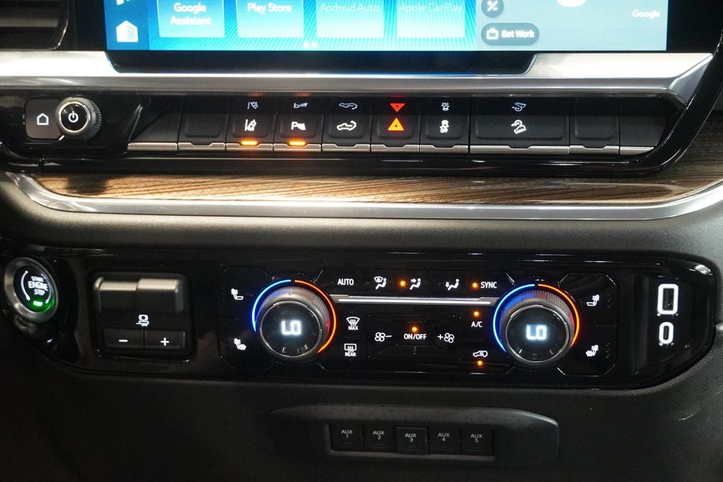 2025 Chevrolet Silverado 2500HD LT CREW CAB 4X4 (LONG BED)