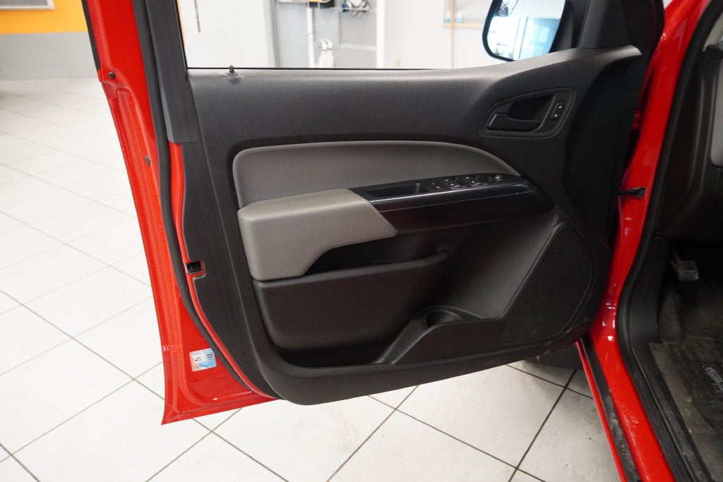 2019 Chevrolet Colorado Work Truck CREW CAB 4X4