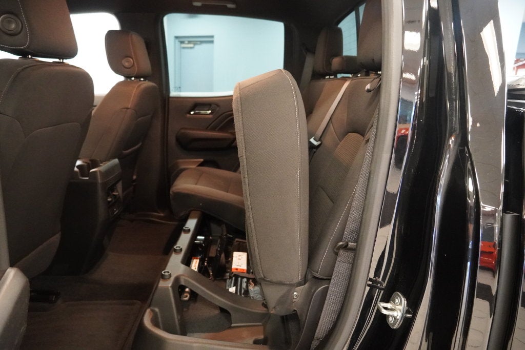 2023 Chevrolet Colorado LT CREW CAB 4X4