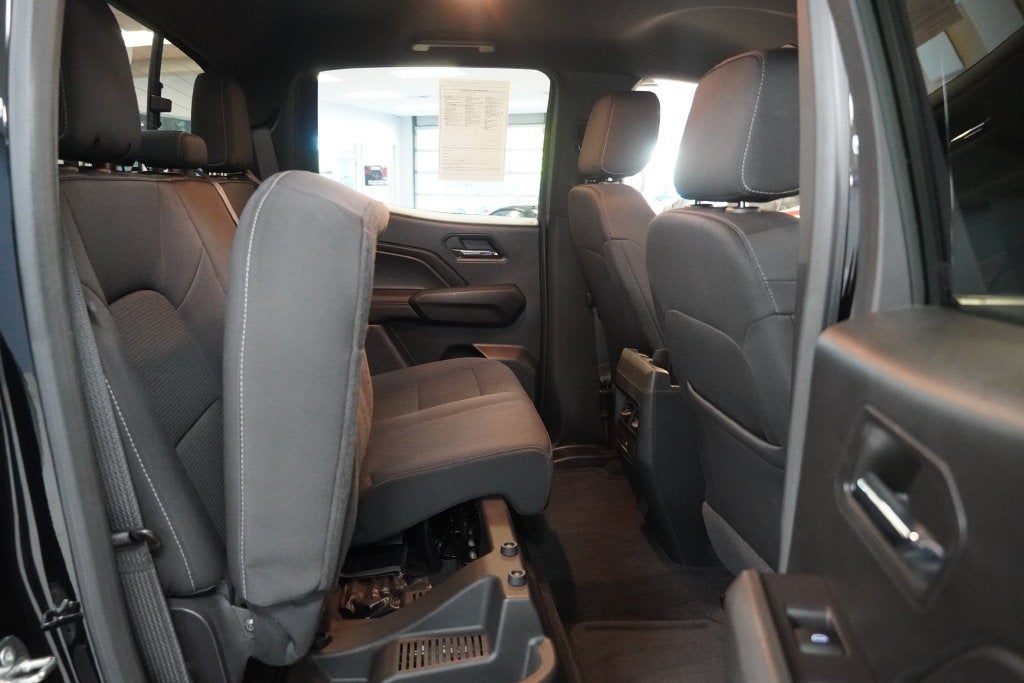 2023 Chevrolet Colorado LT CREW CAB 4X4