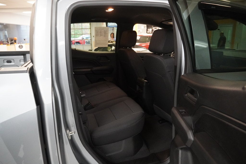 2023 Chevrolet Colorado Work Truck CREW CAB 4X4