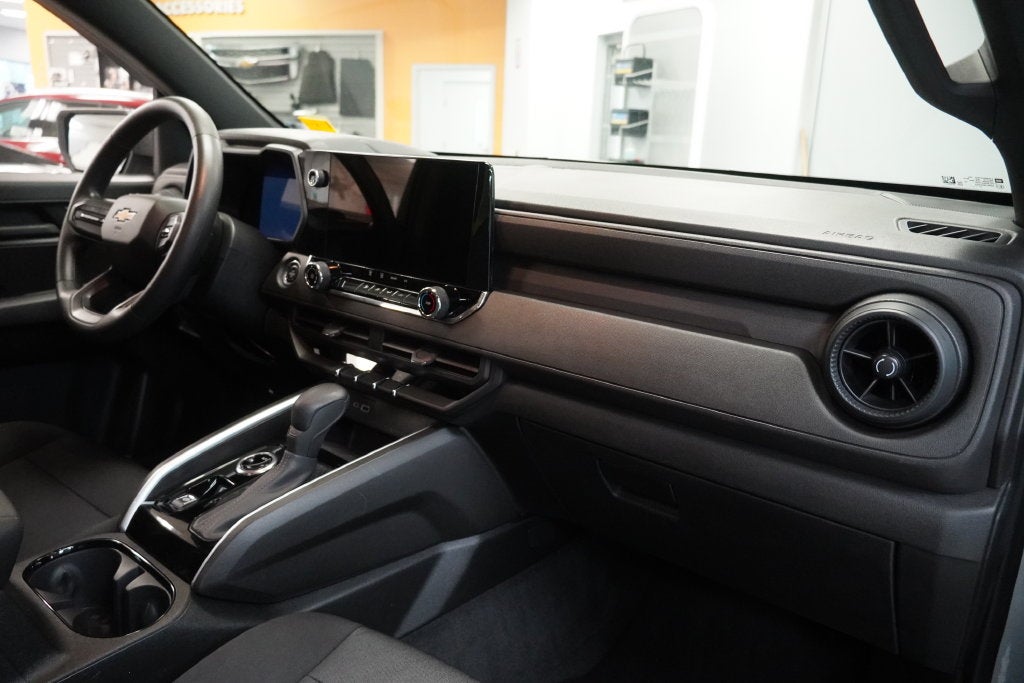 2023 Chevrolet Colorado Work Truck CREW CAB 4X4