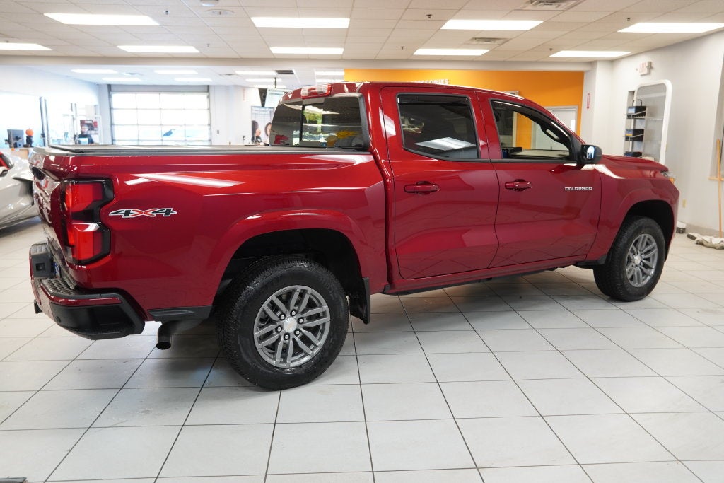 2025 Chevrolet Colorado LT CREW CAB 4WD