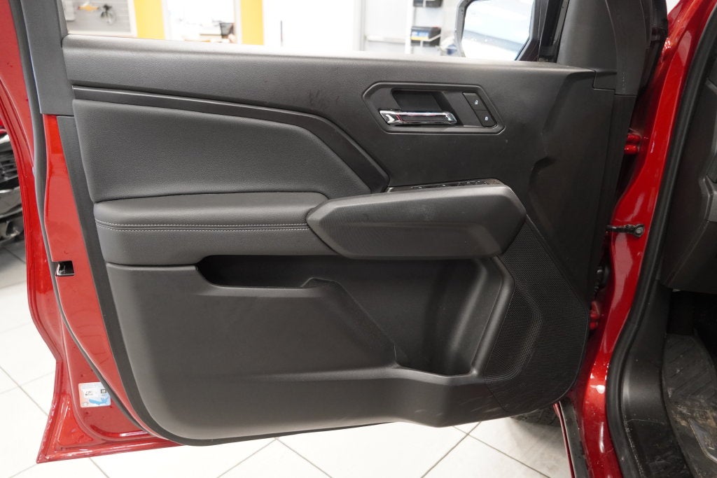 2025 Chevrolet Colorado LT CREW CAB 4WD