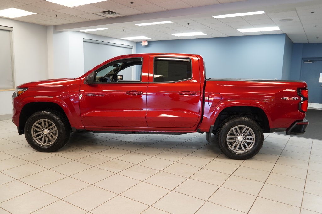 2025 Chevrolet Colorado LT CREW CAB 4WD
