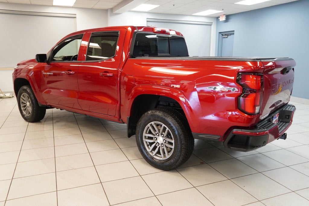 2025 Chevrolet Colorado LT CREW CAB 4WD