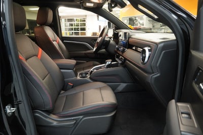 2023 Chevrolet Colorado Z71 4WD w/Sunroof CREW CAB