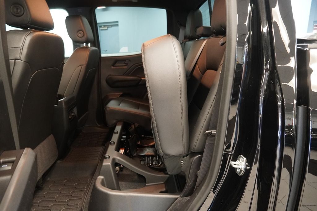 2025 Chevrolet Colorado Trail Boss (CREW CAB 4X4)