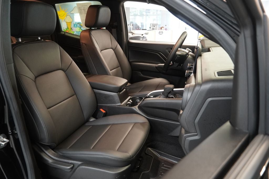 2025 Chevrolet Colorado Trail Boss (CREW CAB 4X4)