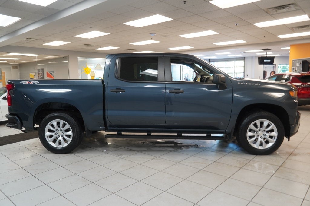 2022 Chevrolet Silverado 1500 LTD Custom CREW CAB 4X4