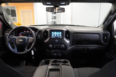 2022 Chevrolet Silverado 1500 LTD Custom CREW CAB 4X4
