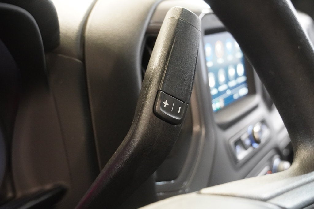 2022 Chevrolet Silverado 1500 LTD Custom CREW CAB 4X4