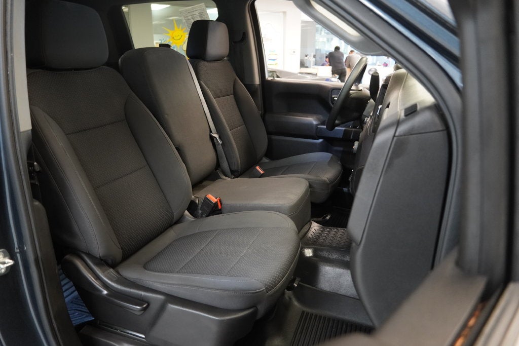 2022 Chevrolet Silverado 1500 LTD Custom CREW CAB 4X4