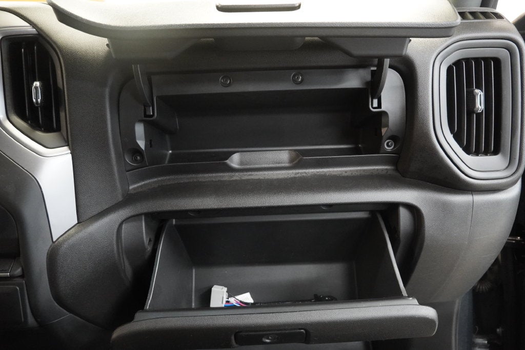 2022 Chevrolet Silverado 1500 LTD Custom CREW CAB 4X4