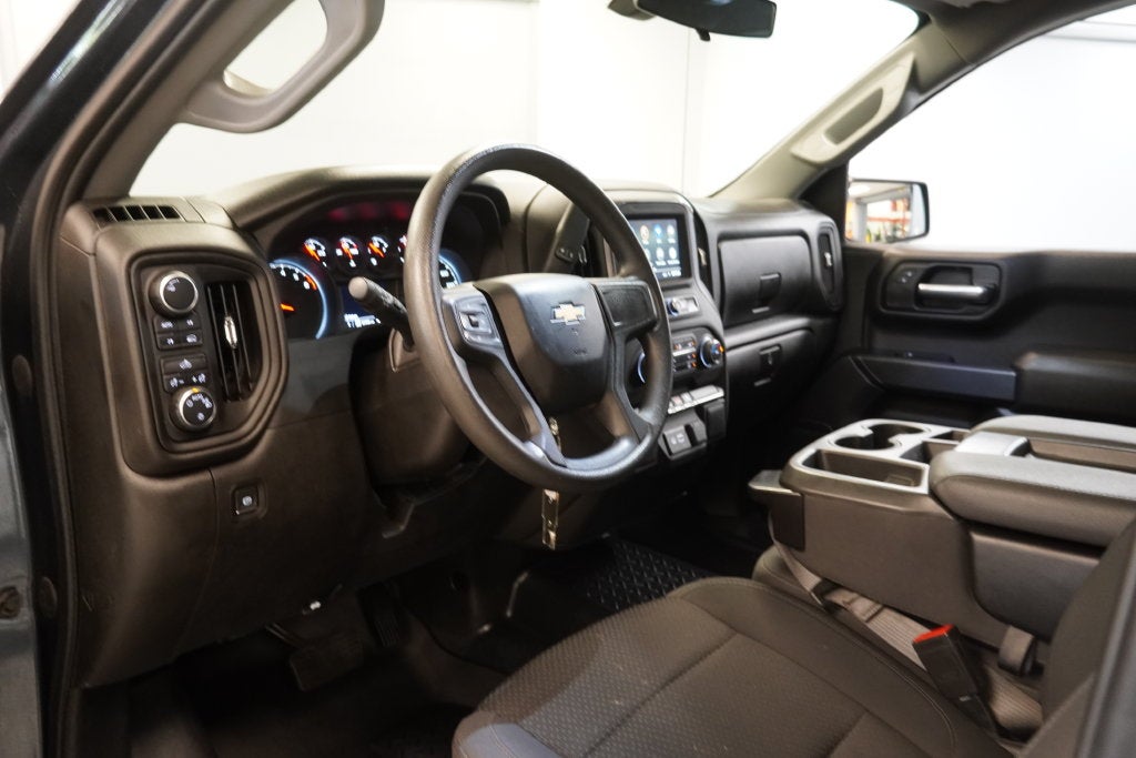 2022 Chevrolet Silverado 1500 LTD Custom CREW CAB 4X4
