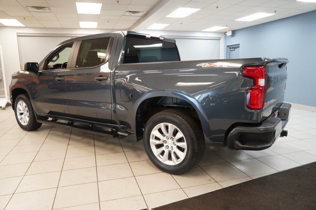 2022 Chevrolet Silverado 1500 LTD Custom CREW CAB 4X4