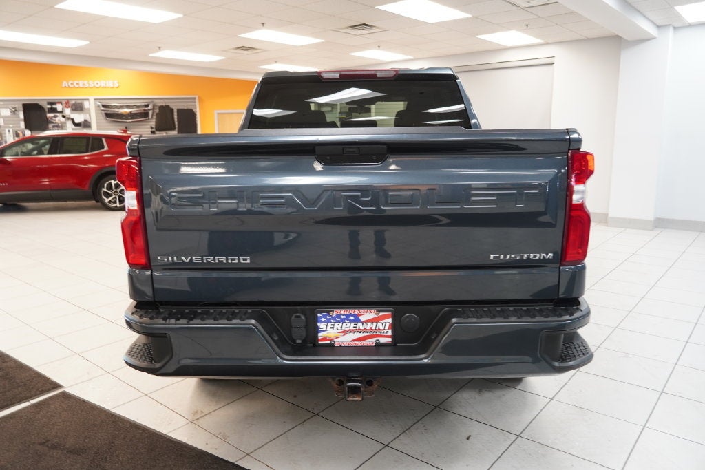 2022 Chevrolet Silverado 1500 LTD Custom CREW CAB 4X4