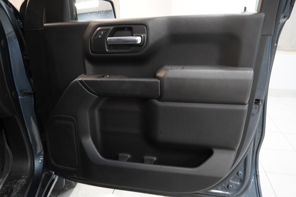 2021 Chevrolet Silverado 1500 Custom Trail Boss CREW CAB 4X4