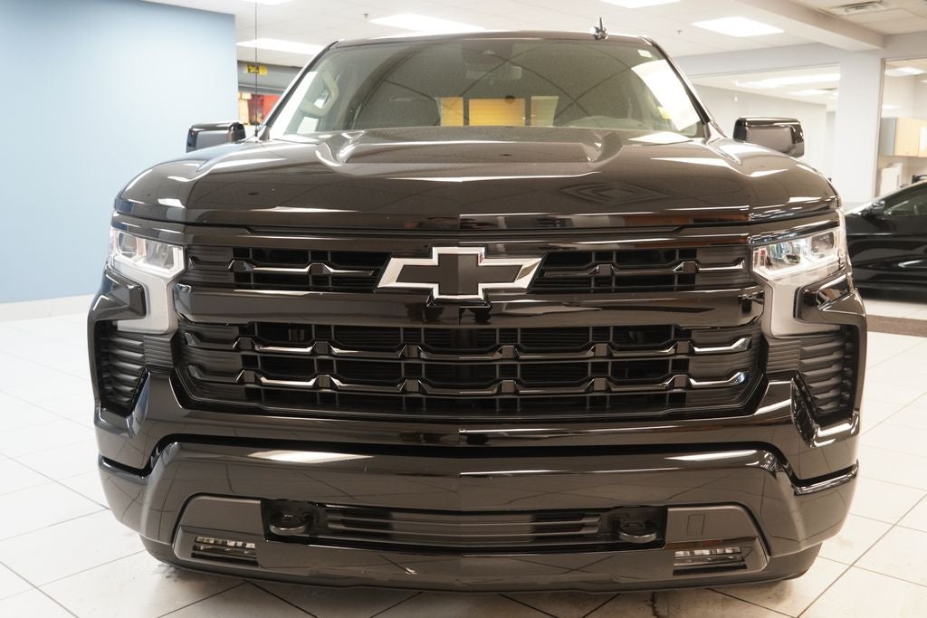2025 Chevrolet Silverado 1500 RST CREW CAB 4X4