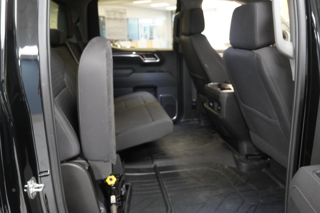 2025 Chevrolet Silverado 1500 RST CREW CAB 4X4