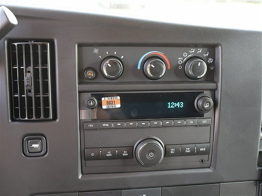 2025 Chevrolet Express 2500 Work Van Cargo