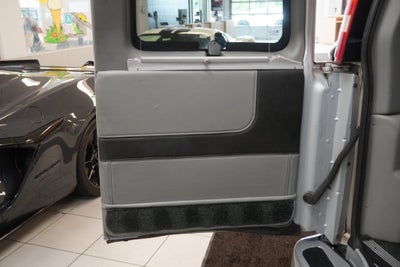 2013 GMC Savana 1500 Upfitter EXPLORER SE CONVERSION ( AWD )