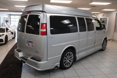 2013 GMC Savana 1500 Upfitter EXPLORER SE CONVERSION ( AWD )