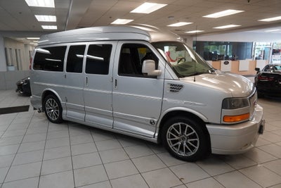 2013 GMC Savana 1500 Upfitter EXPLORER SE CONVERSION ( AWD )