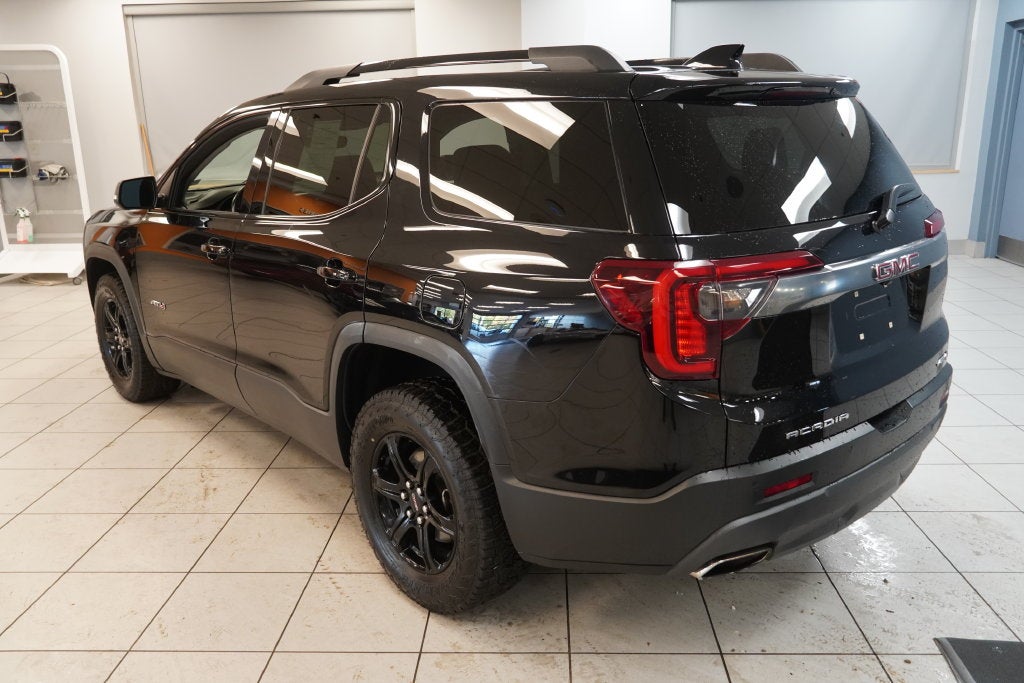 2021 GMC Acadia AT4 AWD