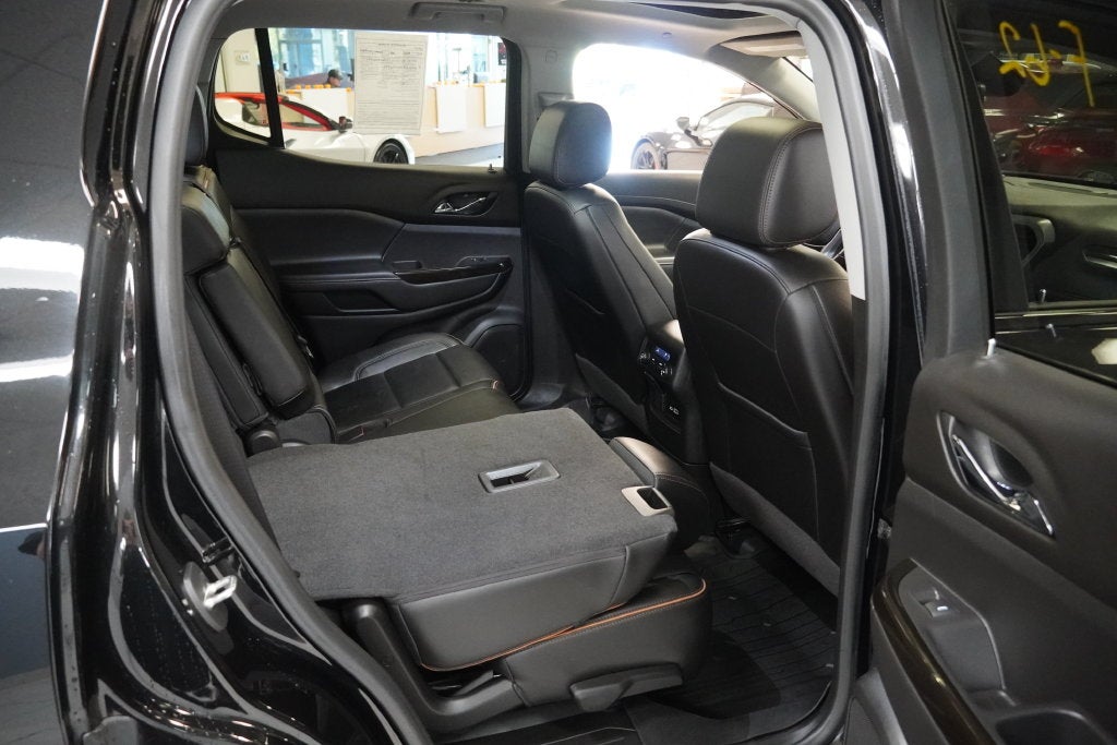 2021 GMC Acadia AT4 AWD