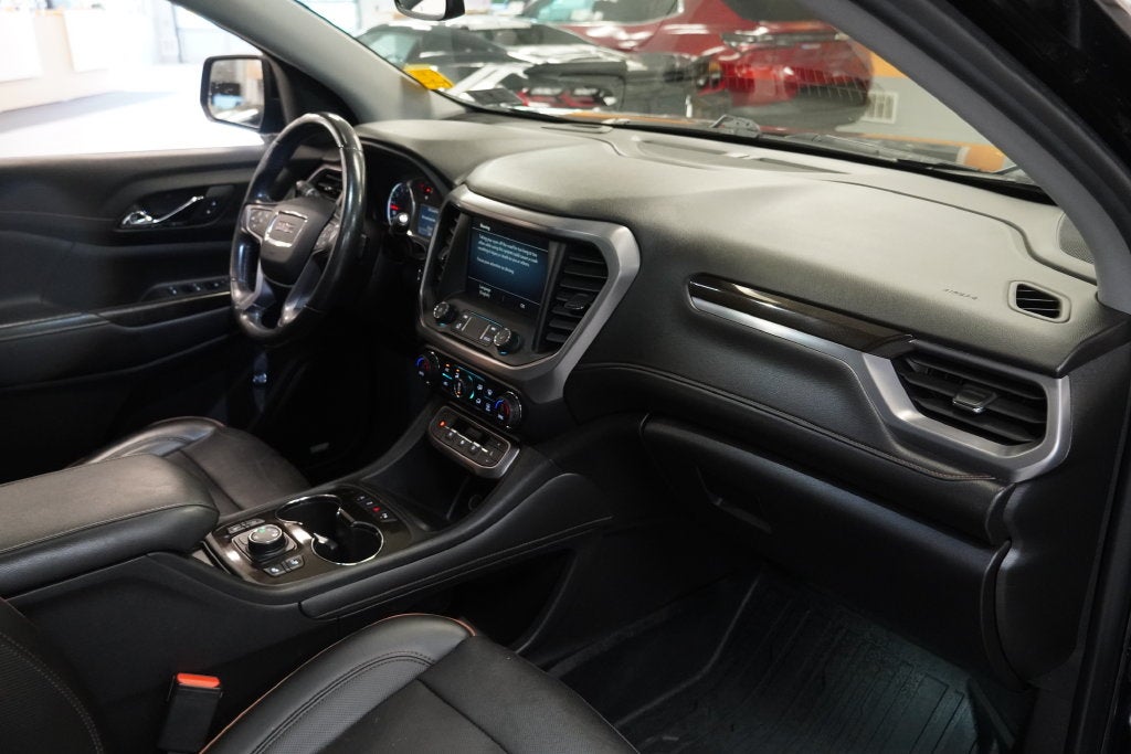 2021 GMC Acadia AT4 AWD