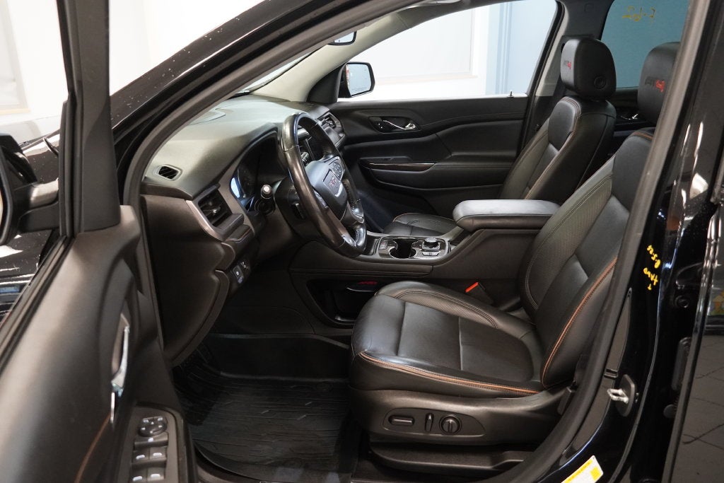 2021 GMC Acadia AT4 AWD