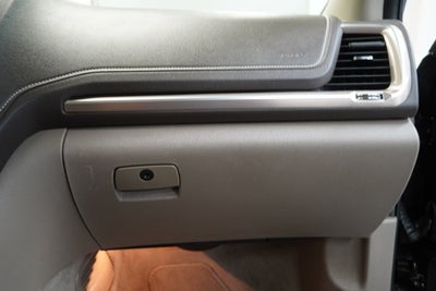 2016 GMC Acadia Denali ( AWD )