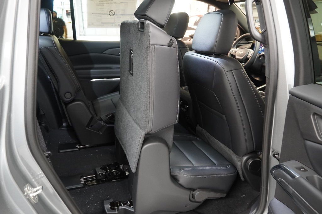 2027 Chevrolet Traverse LT 1LT