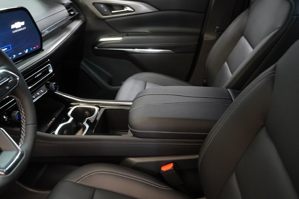 2027 Chevrolet Traverse LT 1LT