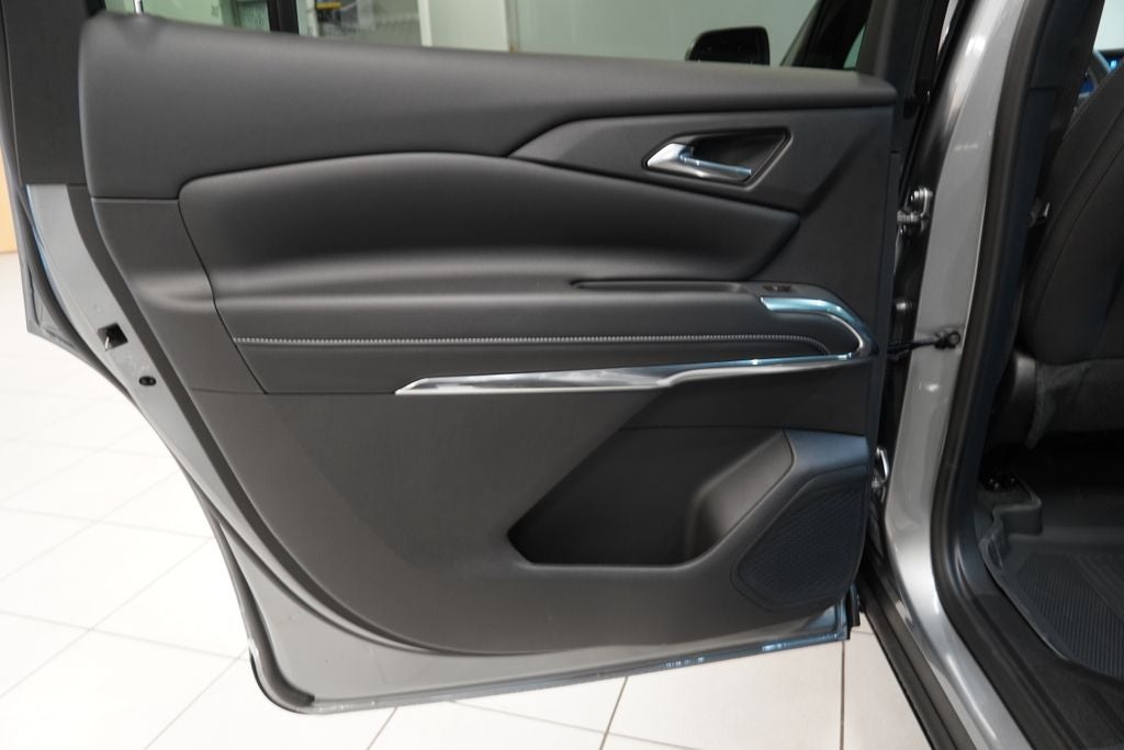 2027 Chevrolet Traverse LT 1LT