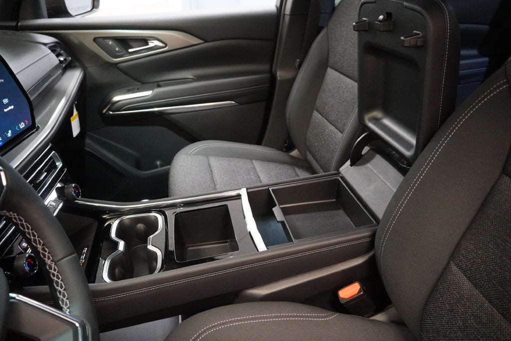 2027 Chevrolet Traverse LT 2LT