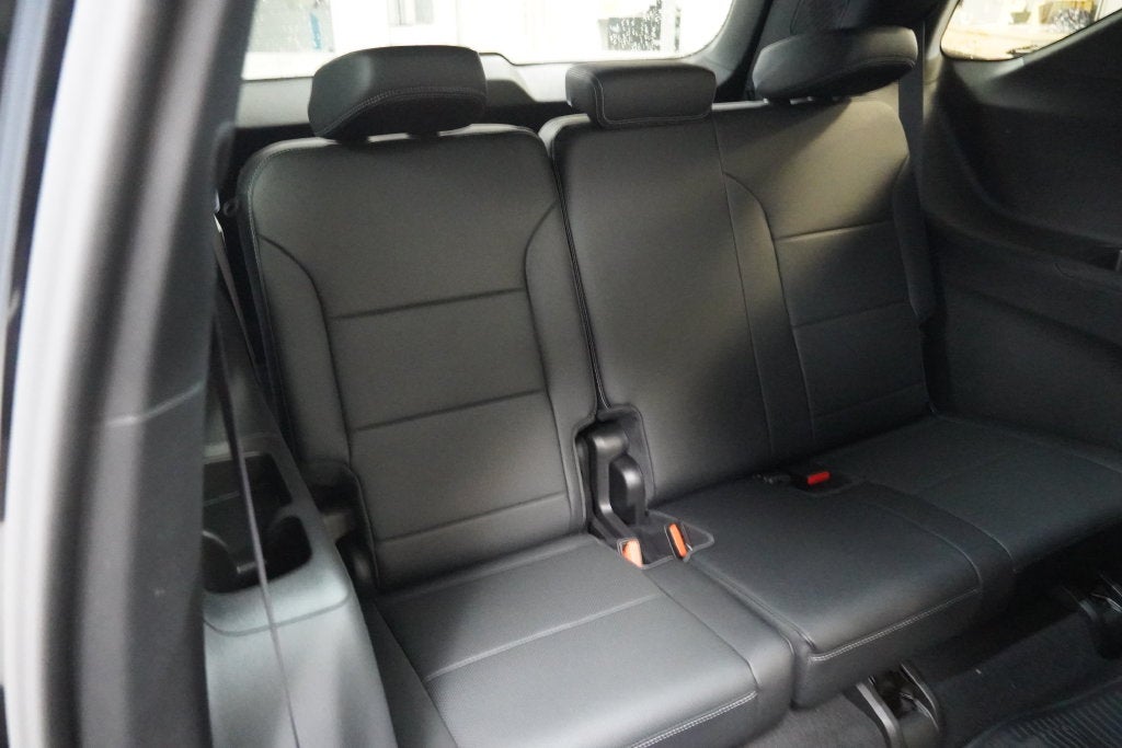 2027 Chevrolet Traverse LT 2LT